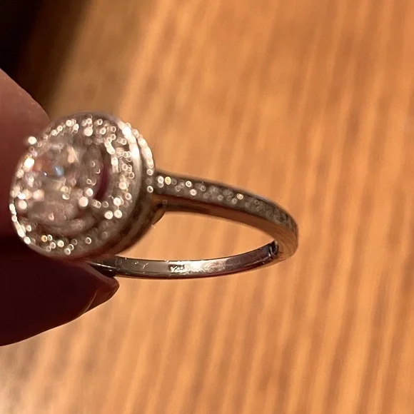 Sterling silver Diamonique Halo ring size 7.5 - Picture 9 of 9